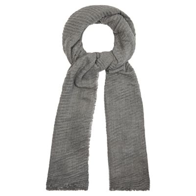 Grey plisse scarf
